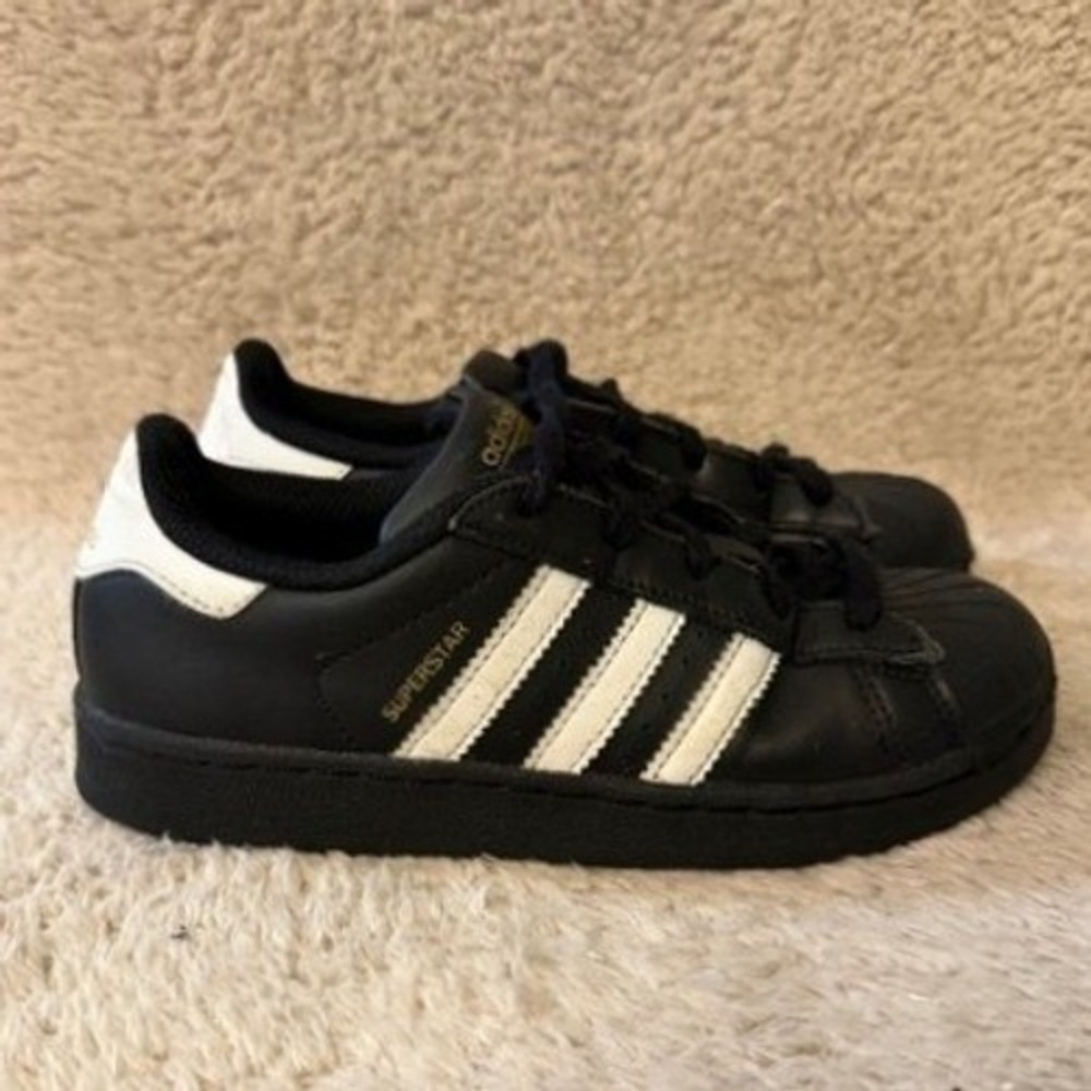 Adidas Superstar Kids Black White Gold Shell Toe Sneakers BA8379 Size 13K